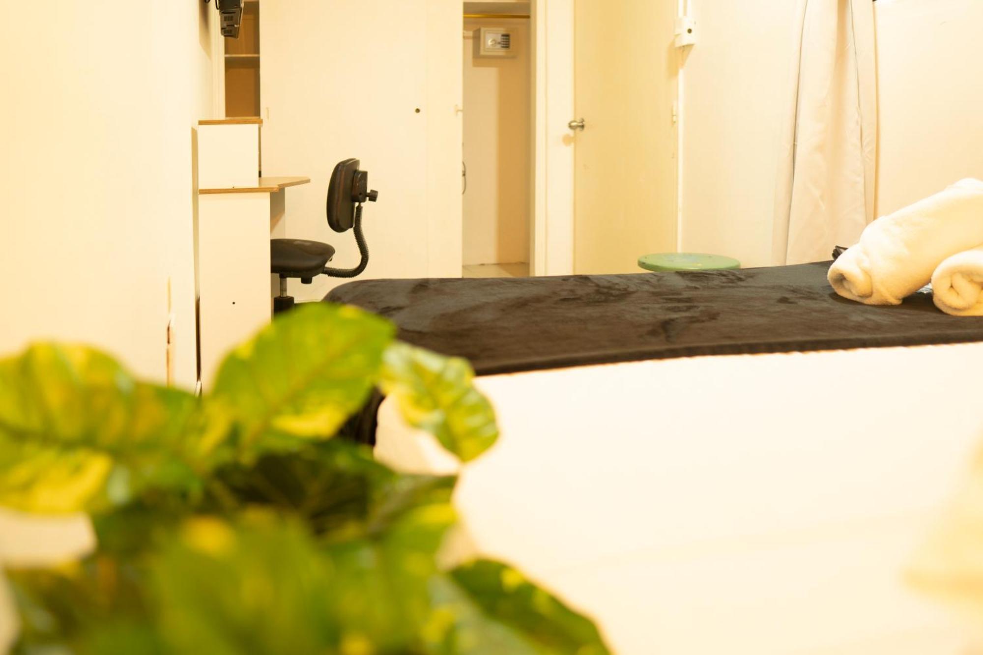 Africa House-Casa Hotel Laureles-La70 Medellin Ngoại thất bức ảnh