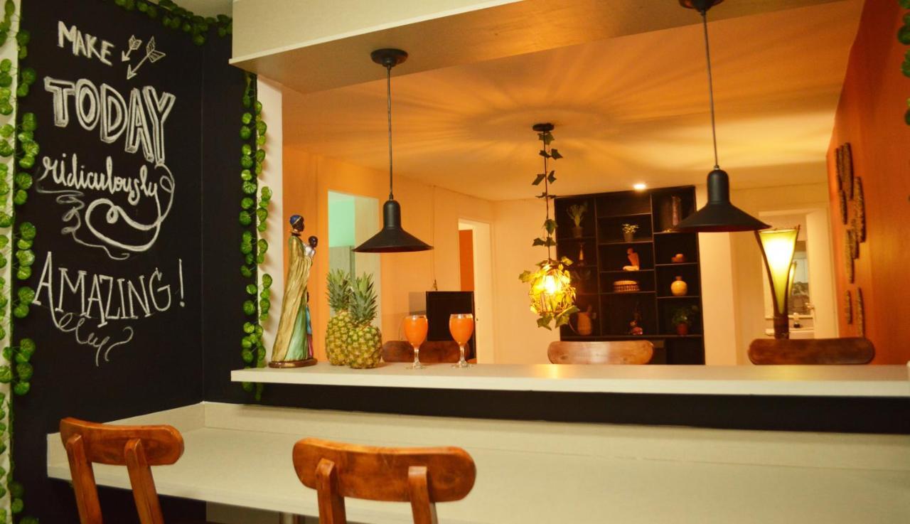 Africa House-Casa Hotel Laureles-La70 Medellin Ngoại thất bức ảnh