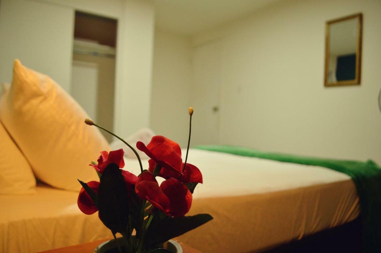 Africa House-Casa Hotel Laureles-La70 Medellin Ngoại thất bức ảnh